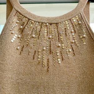 NEW EXQUISITE GOLD SPARKLING SWEATER WITH PEARLS AND SEQUINS